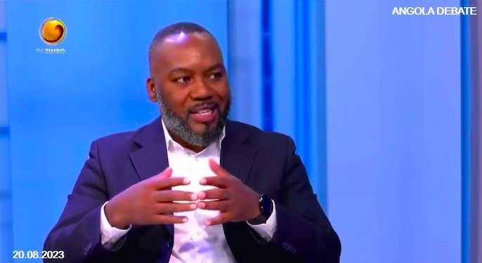 Comentaristas Albino Pakissi e Carlos Rosado de Carvalho iritam milícias digitais pro regime sobre “Caso toneladas de explosivos”