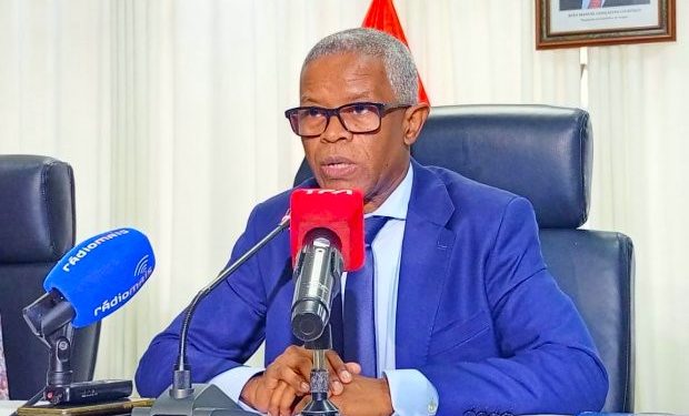 Os “travões” à investigação ao contrabando do combustível em Angola