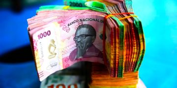 “O IVA fechou o buraco do Governo, mas o prato do angolano continua vazio”, diz economista